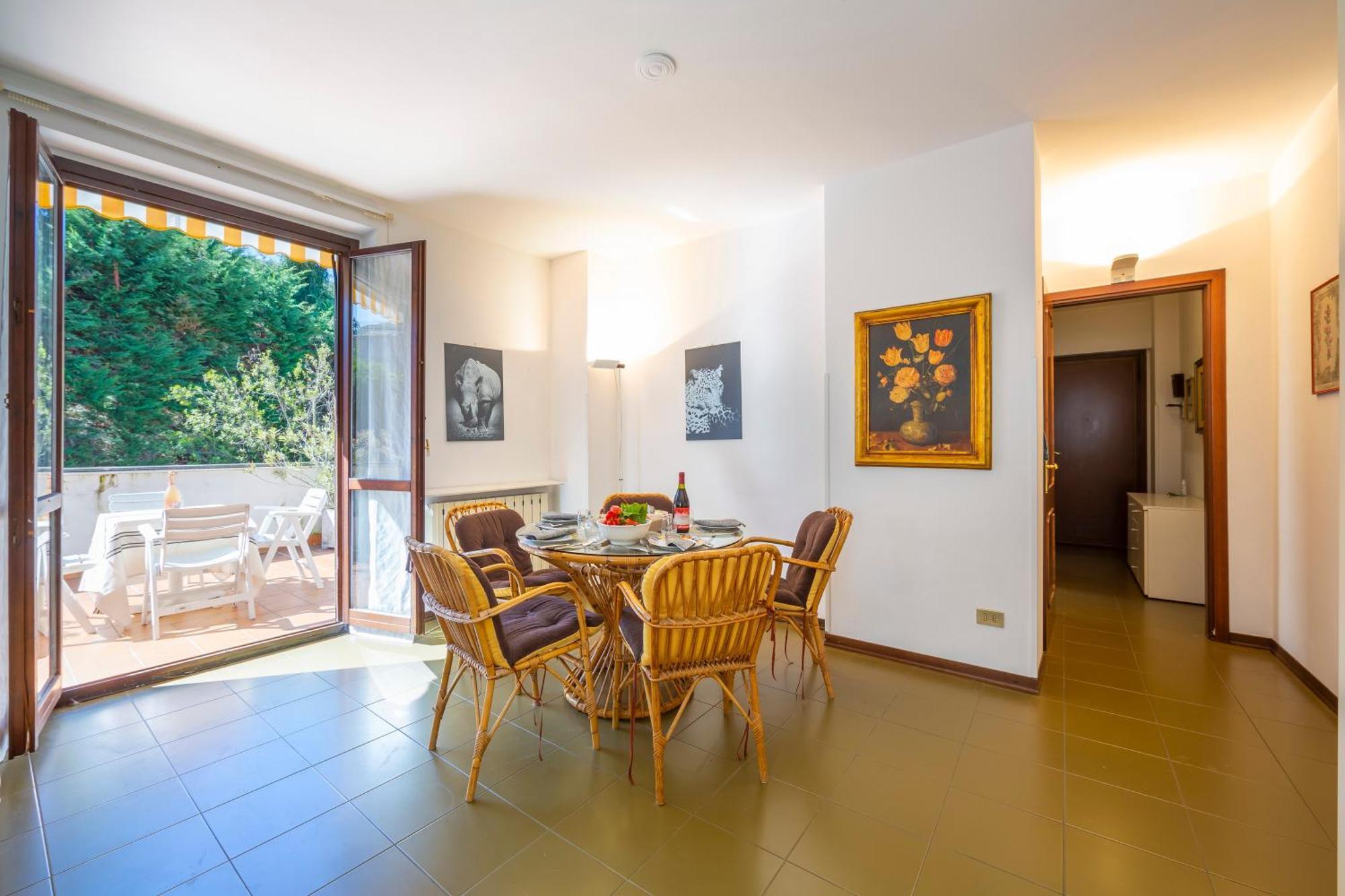 Appartamento Gaya Stresa Center - Happy Rentals ภายนอก รูปภาพ