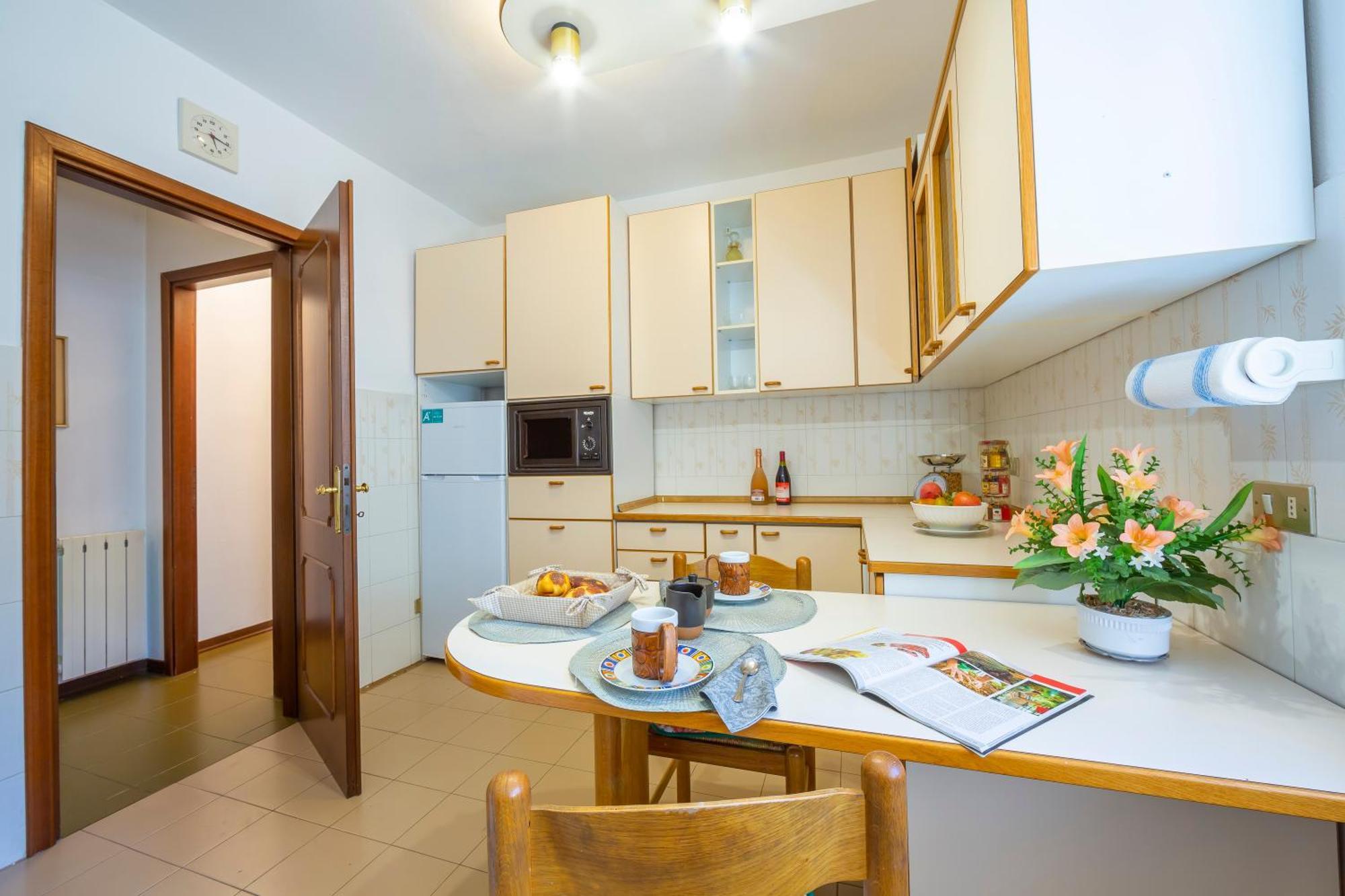 Appartamento Gaya Stresa Center - Happy Rentals ภายนอก รูปภาพ